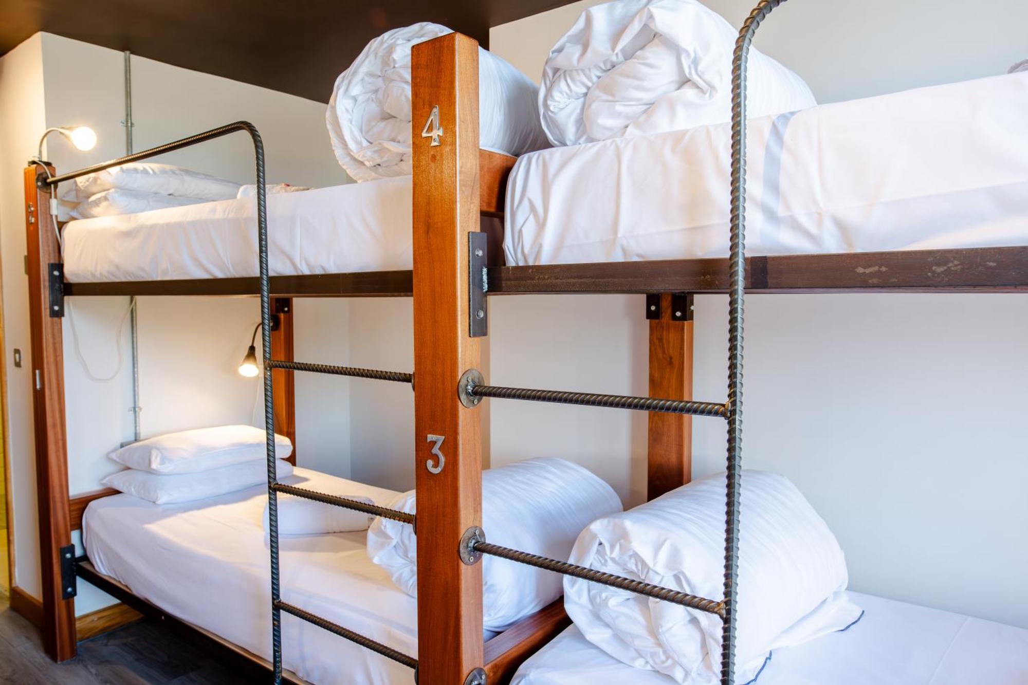 The Nest Boutique Hostel Galway Bagian luar foto