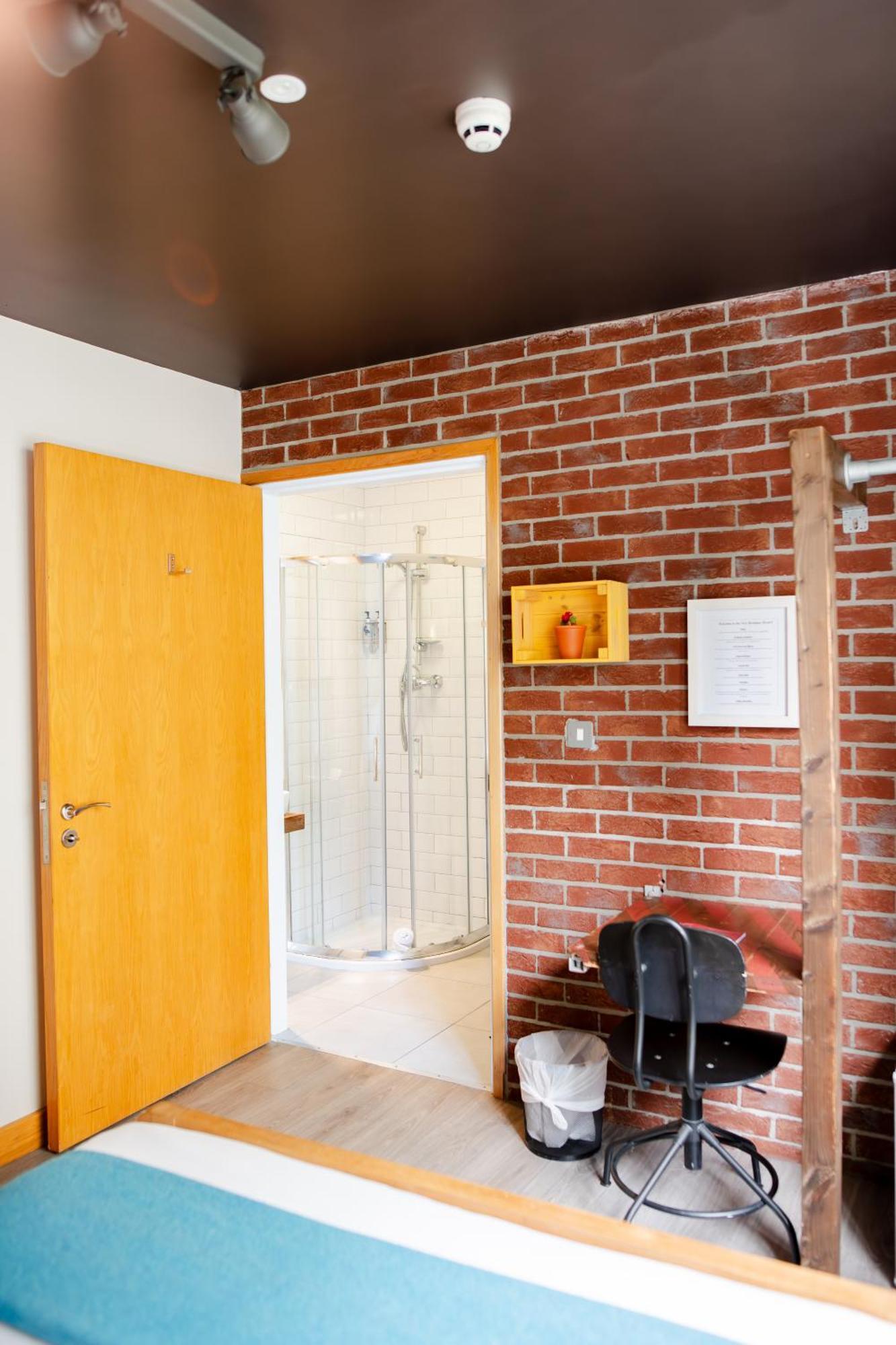The Nest Boutique Hostel Galway Bagian luar foto