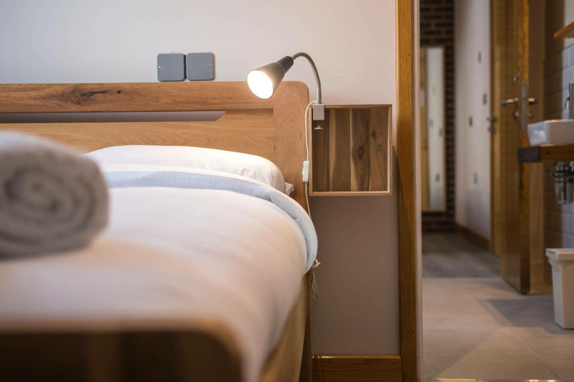 The Nest Boutique Hostel Galway Bagian luar foto