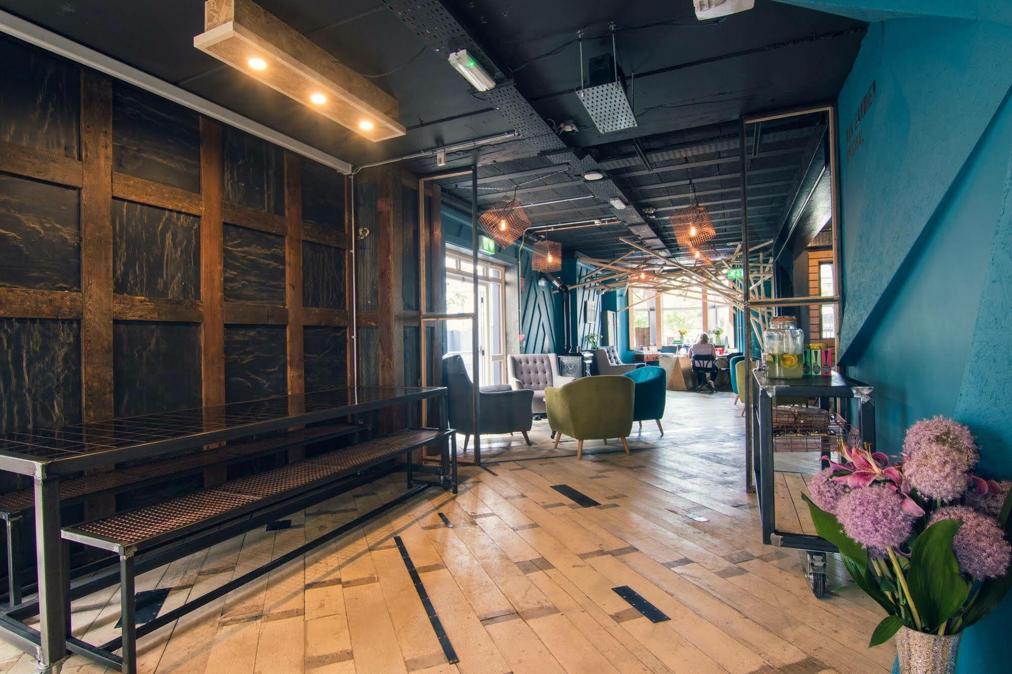 The Nest Boutique Hostel Galway Bagian luar foto